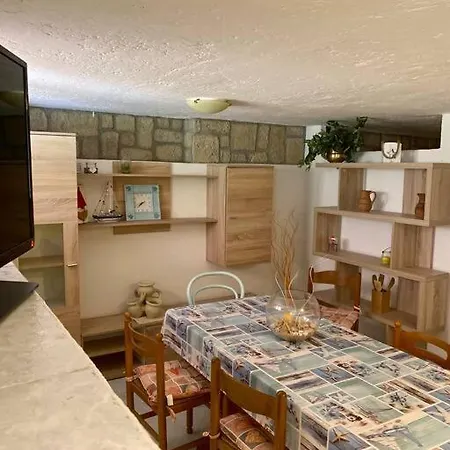 Casa A 2 Passi Dalla Spiaggia Apartmán